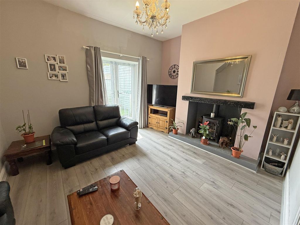Property photo 3 of 9 Living Room Angle 2.Jpg