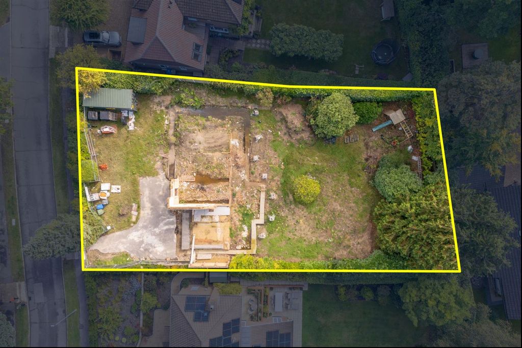 Property photo 2 of 4