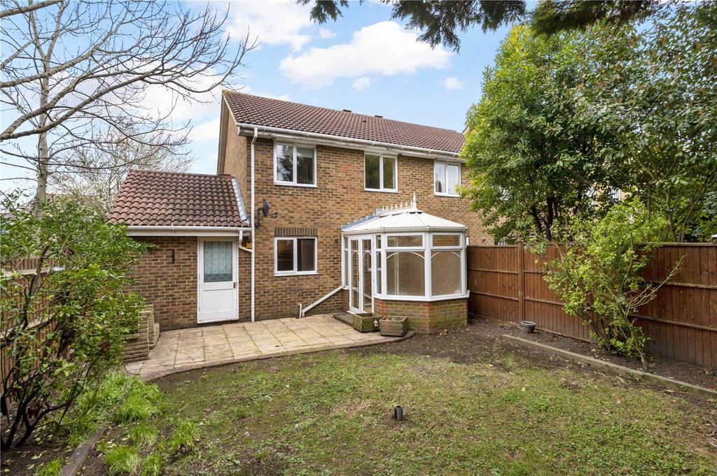 Property photo 2 of 14 Picture No. 24