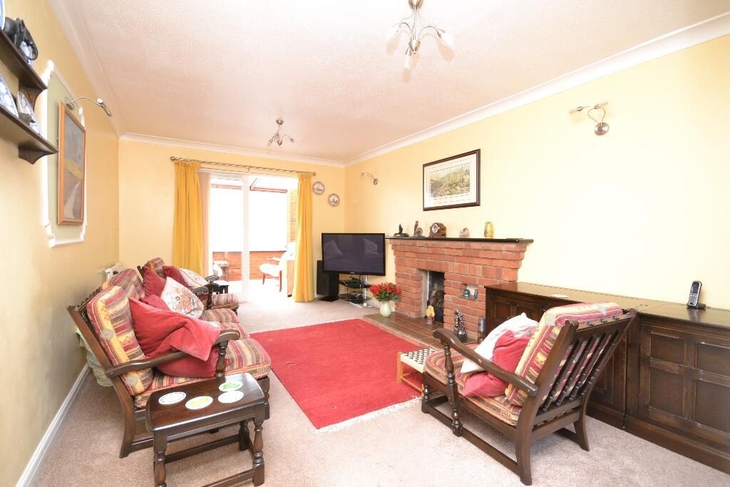Property photo 3 of 20
