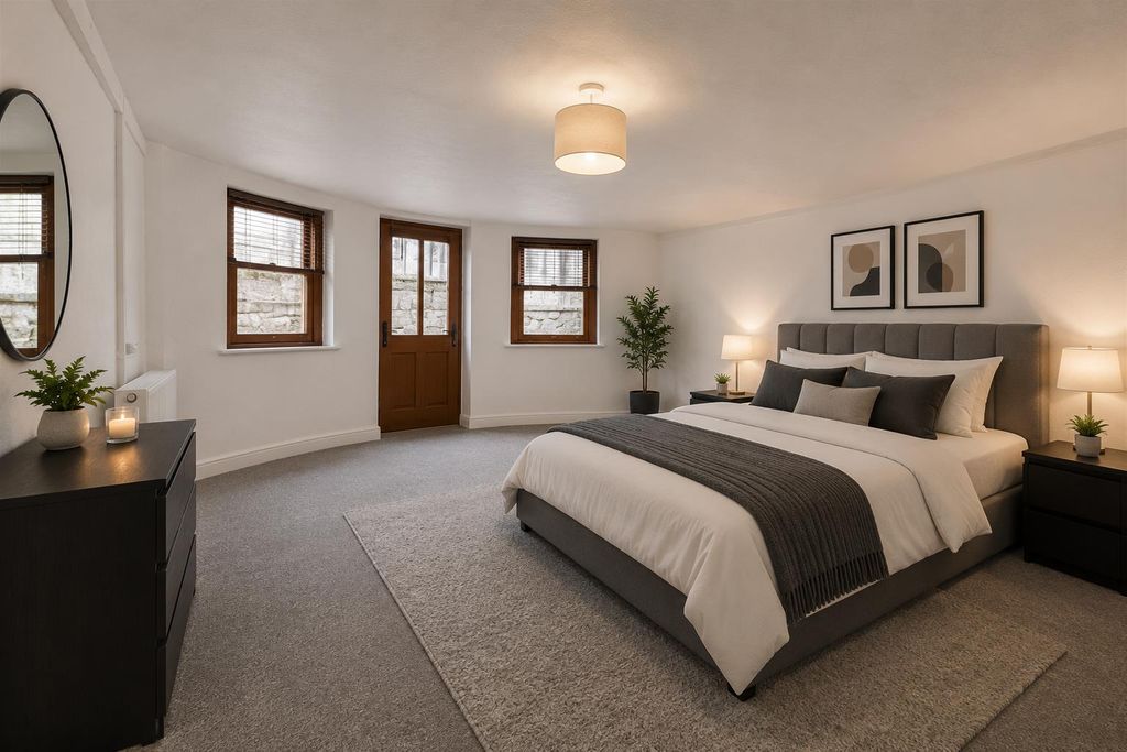 Property photo 3 of 8 d255Ae0E-517c-4721-Abfa-4Db9287525Af.Png