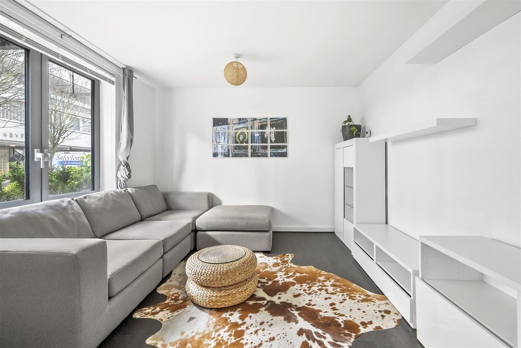 Property photo 2 of 21 Dsc02970.Jpg