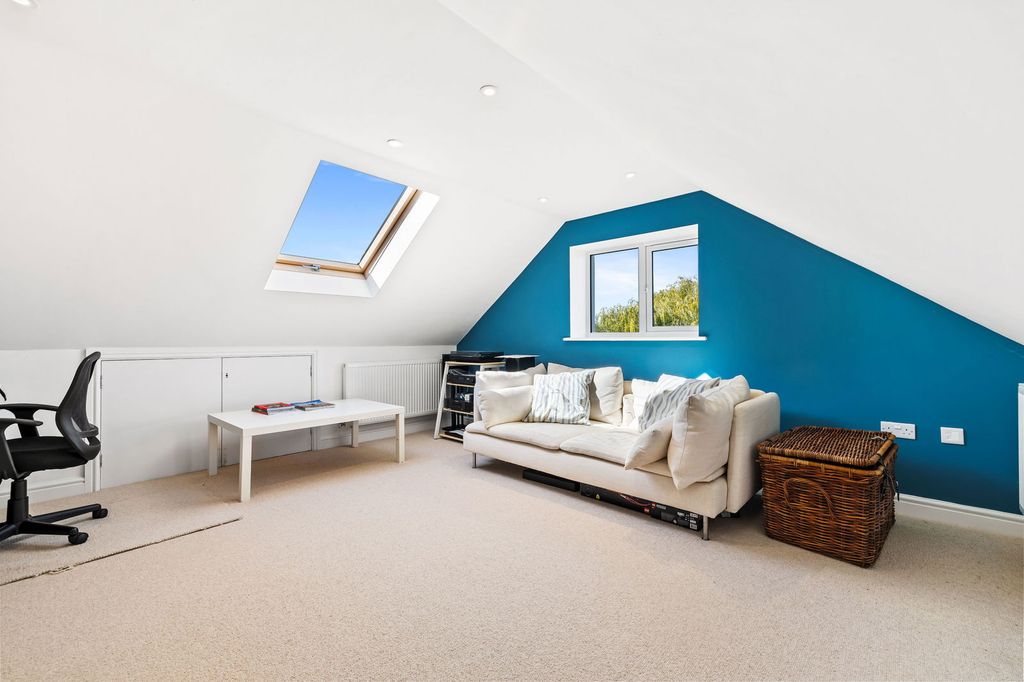 Additional image 16 of 5 bed detached house for saleSaxbys Lane, Lingfield RH7