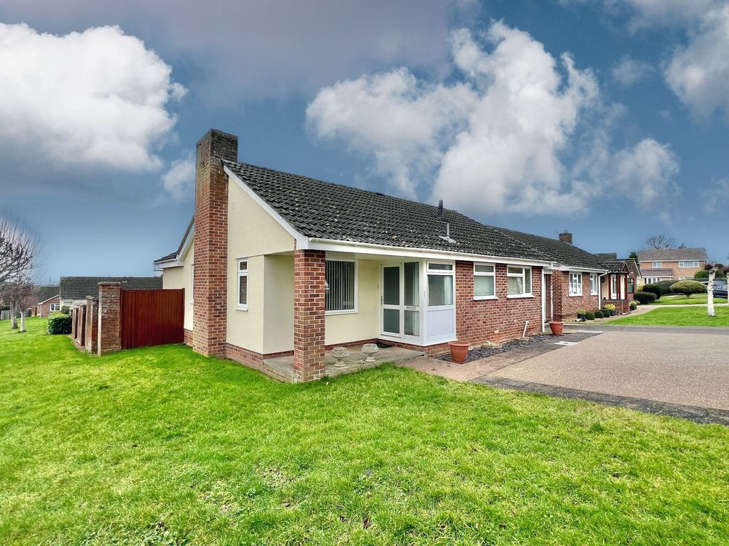 Property photo 1 of 25