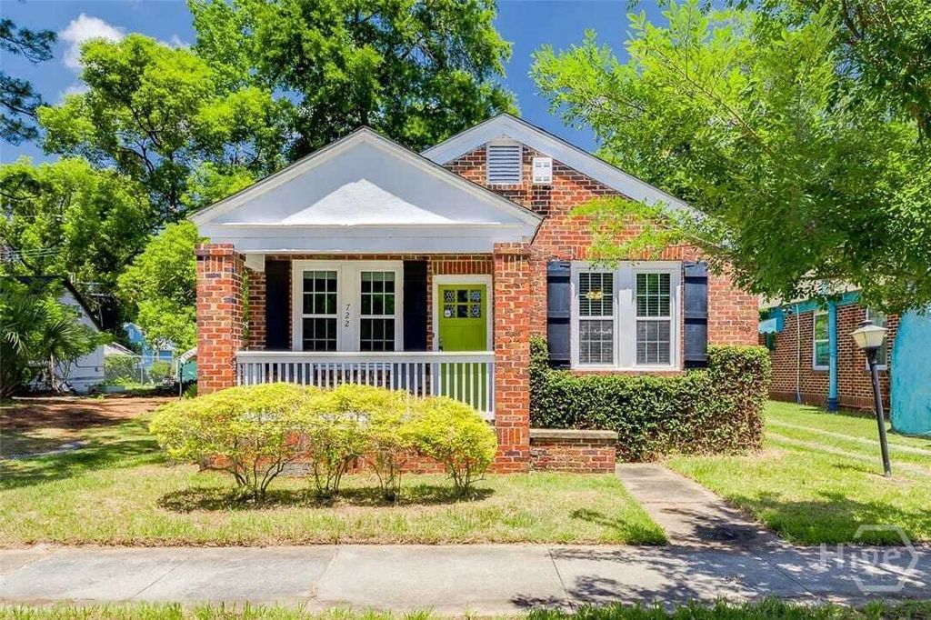 Property photo 1 of 24