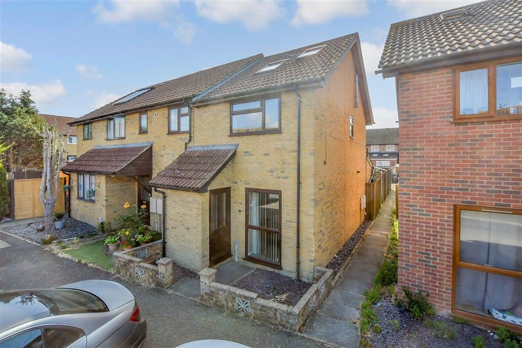 Property photo 1 of 13 External Web