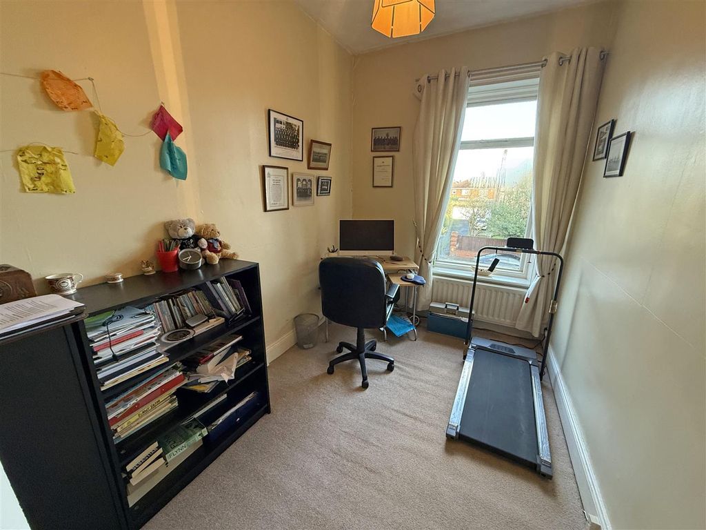 Additional image 8 of 5 bed property for salePreston Avenue, North Shields NE30