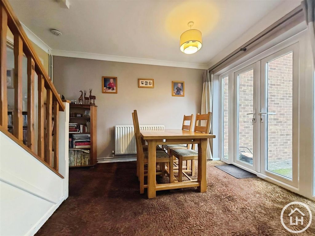 Property photo 3 of 13 Dining Room