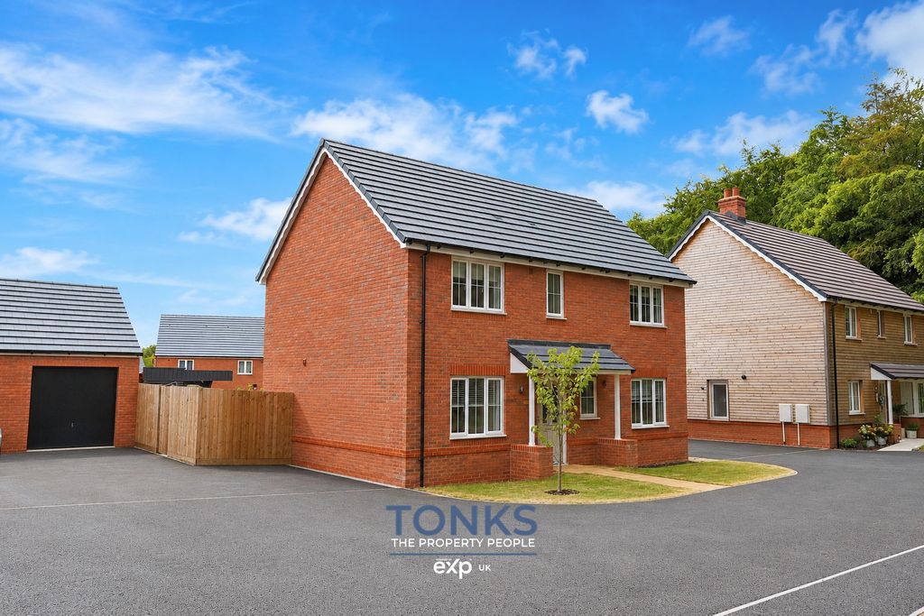 Property photo 1 of 35