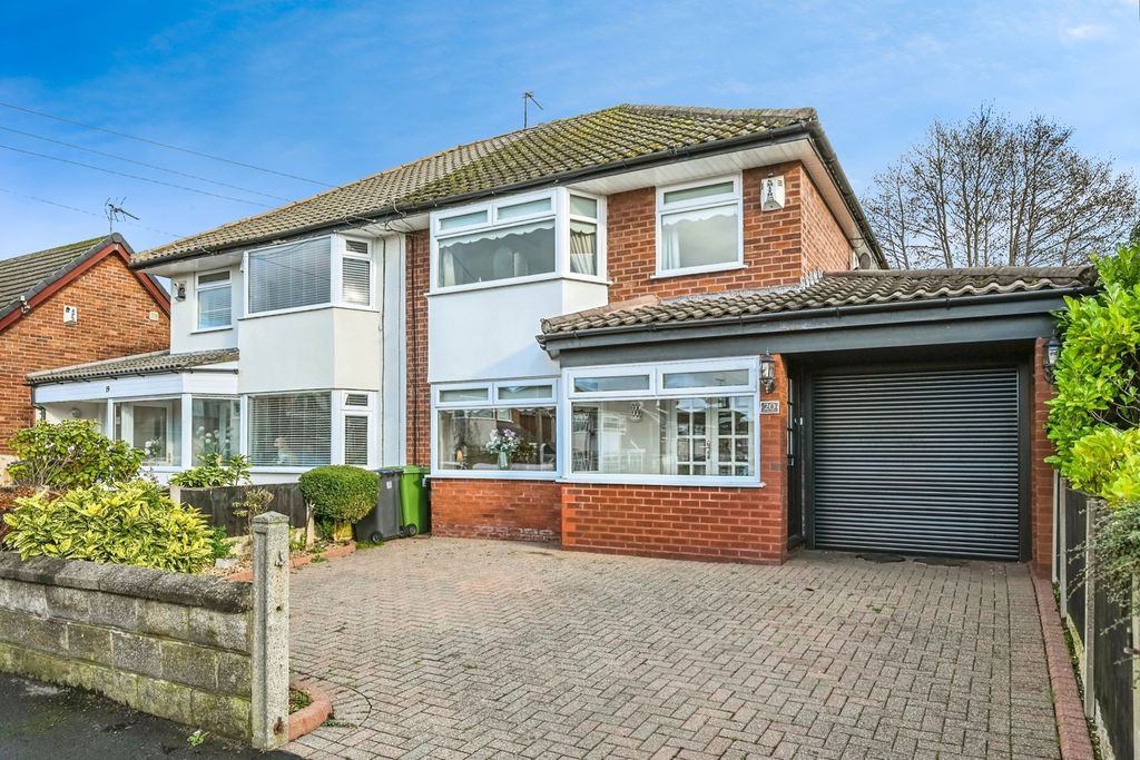 Property photo 1 of 18 Pbox-Img.Jpg