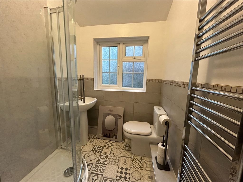 Property photo 1 of 12 Image