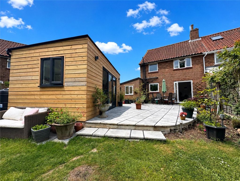 Property photo 1 of 22 Picture No. 64