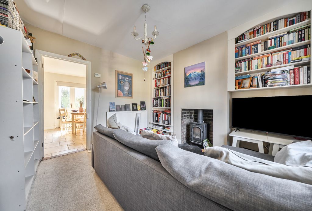 Property photo 2 of 19 1483364-7-6A3Cfce...