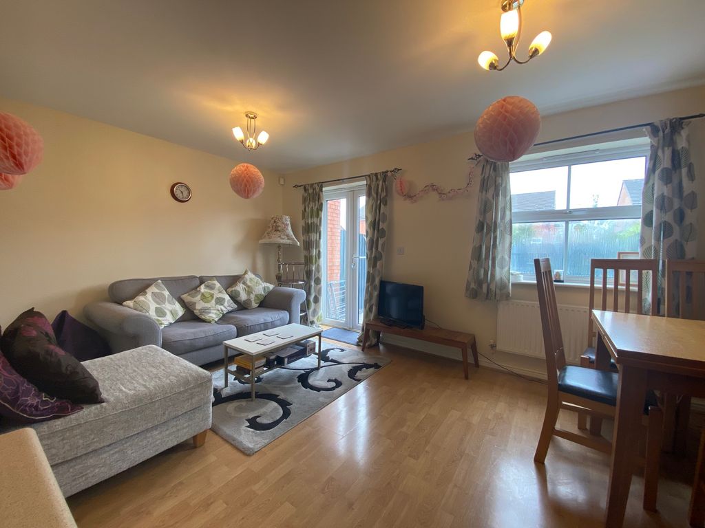Property photo 3 of 11