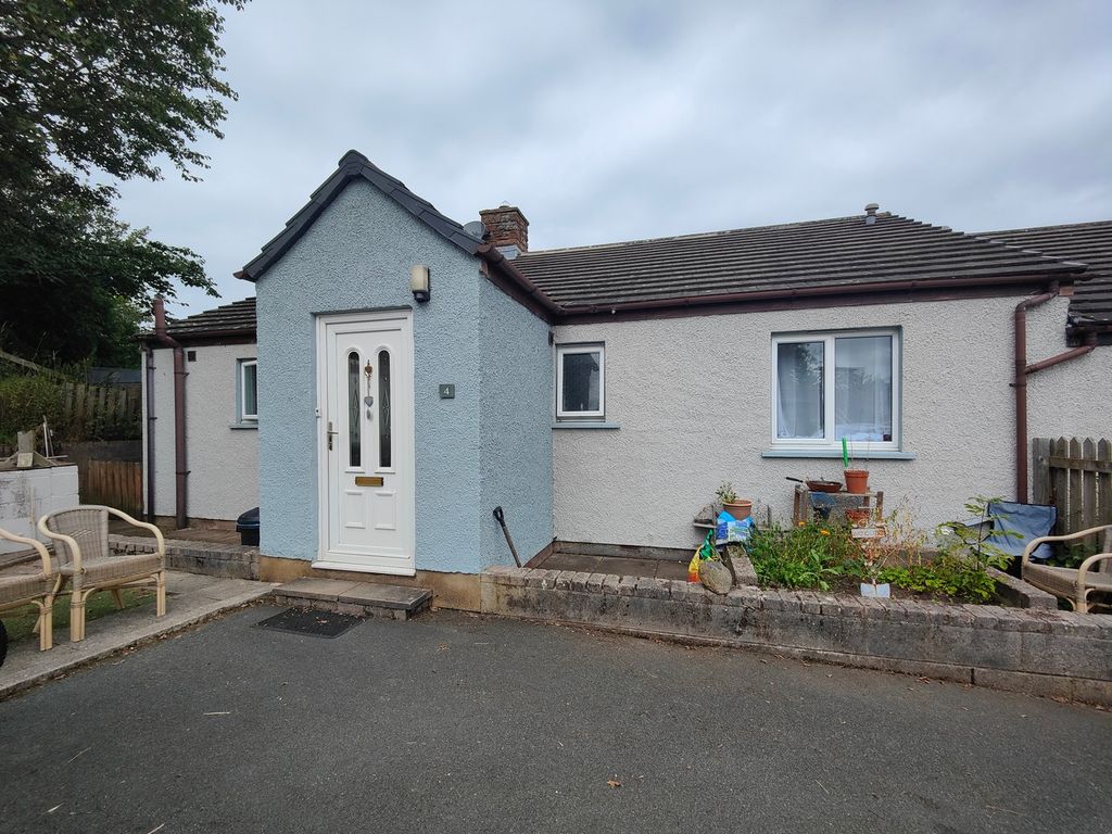Property photo 1 of 16 Front External