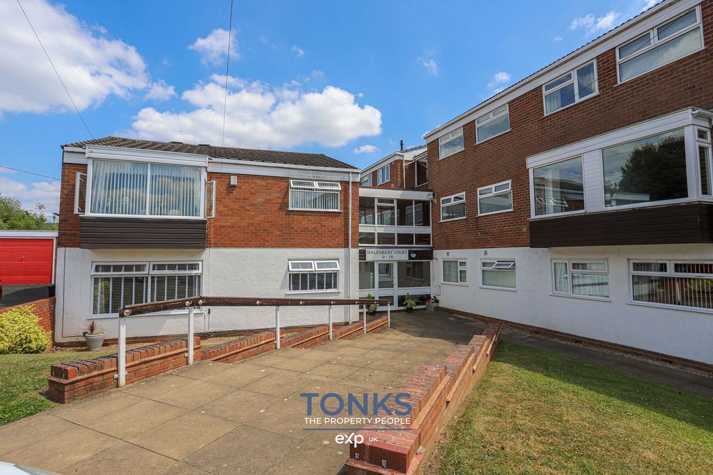 Property photo 1 of 13