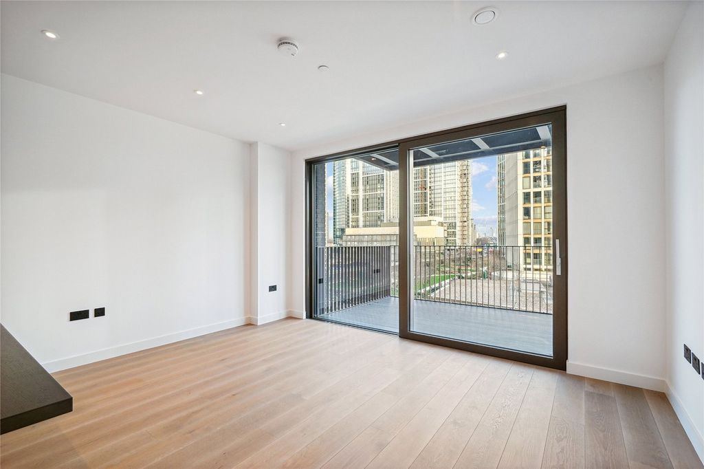 Property photo 1 of 8 Picture No. 05