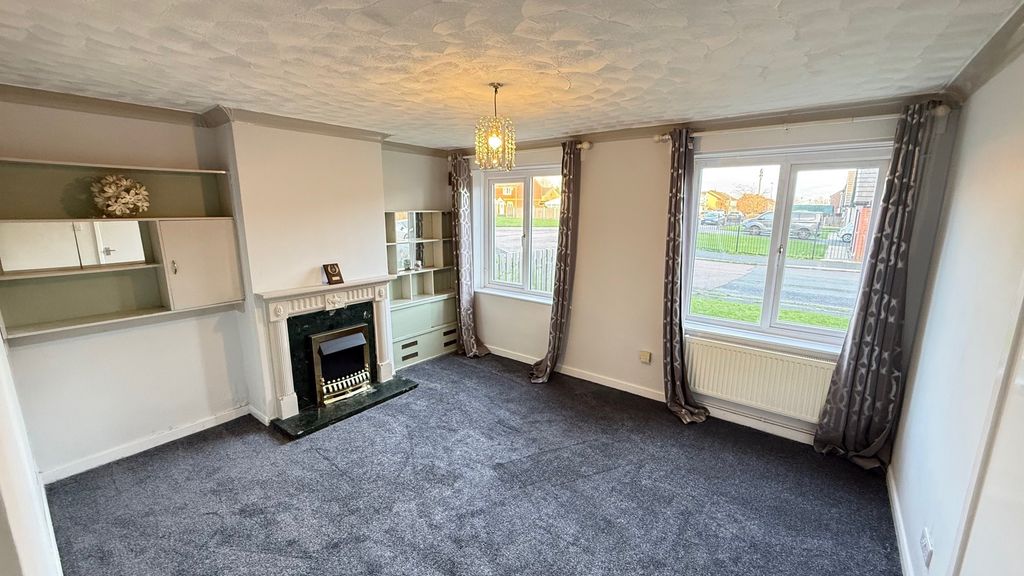 Property photo 2 of 13 Image