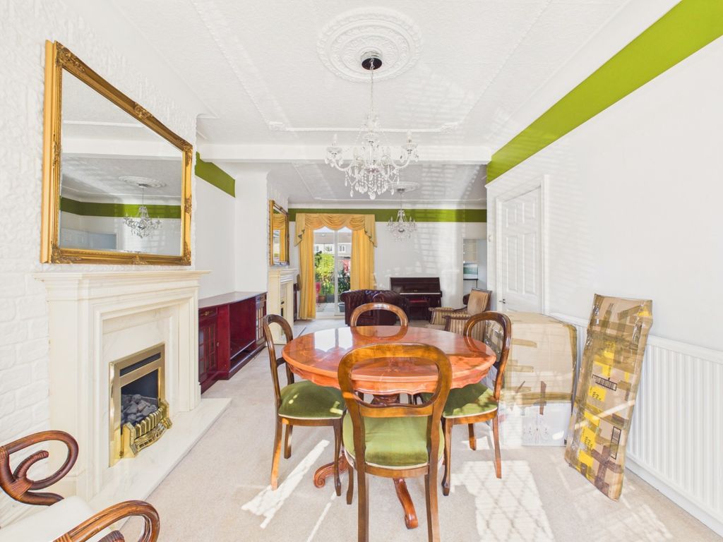 Property photo 3 of 19 5313965
