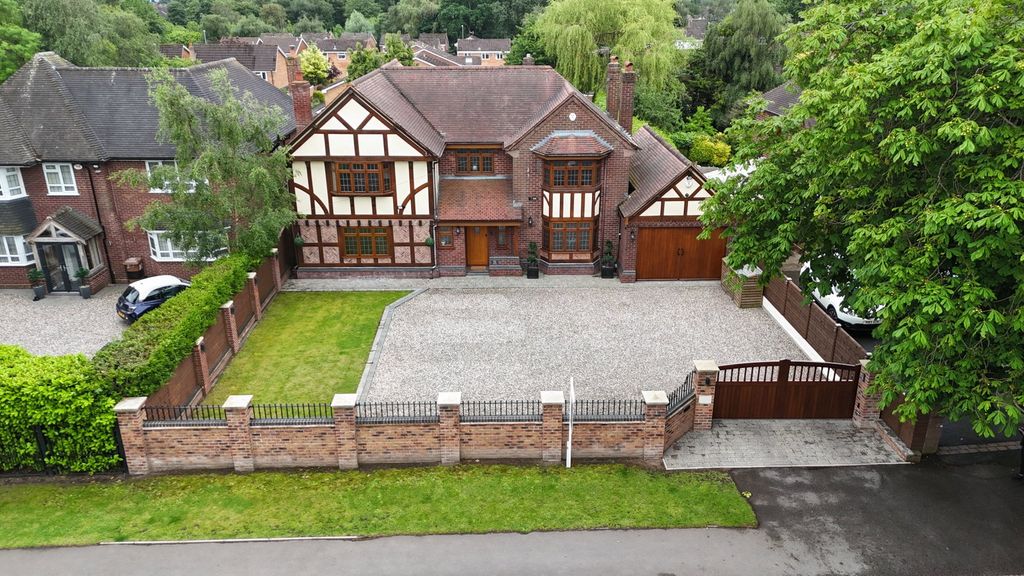 Property photo 1 of 70
