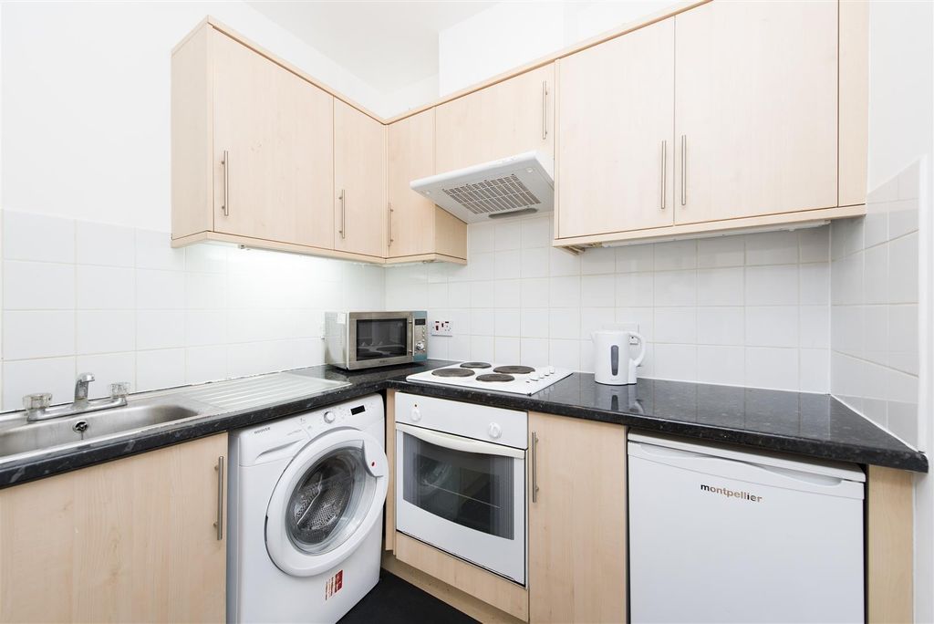 Property photo 2 of 8 P (4).Jpg