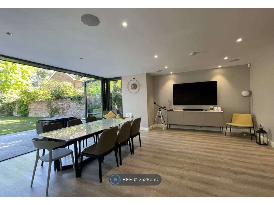 Property photo 1 of 35