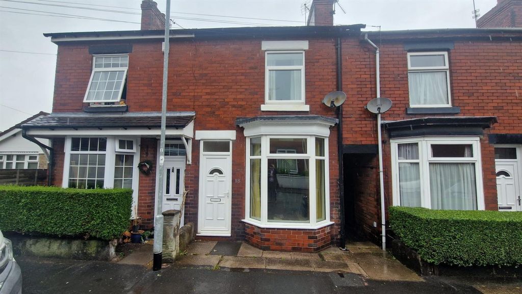 Property photo 1 of 10 External Front