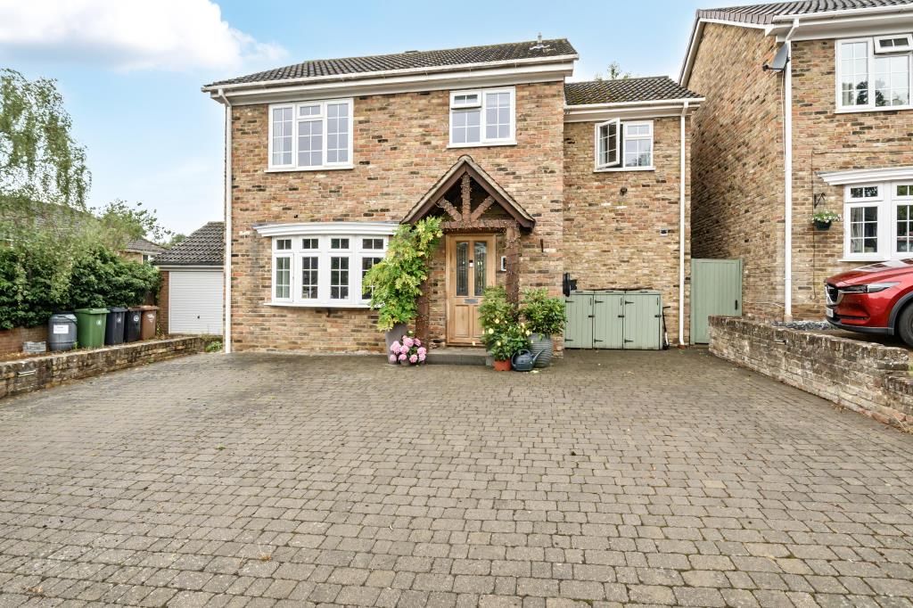 Property photo 1 of 24 External View