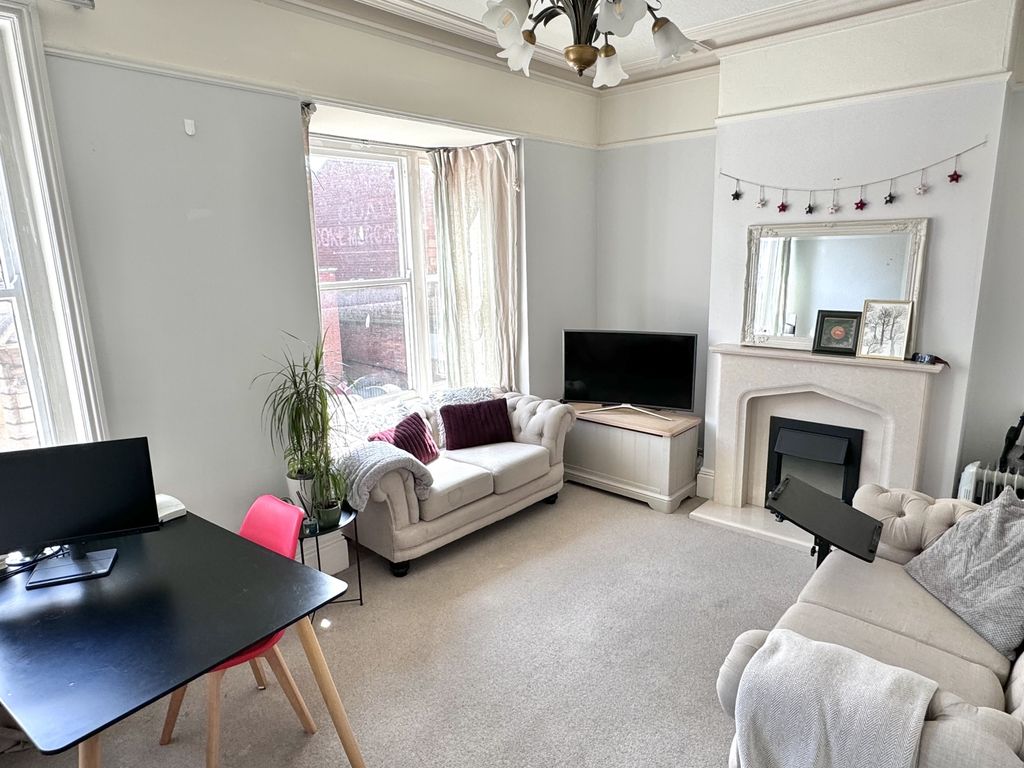 Property photo 2 of 8 Img_4993