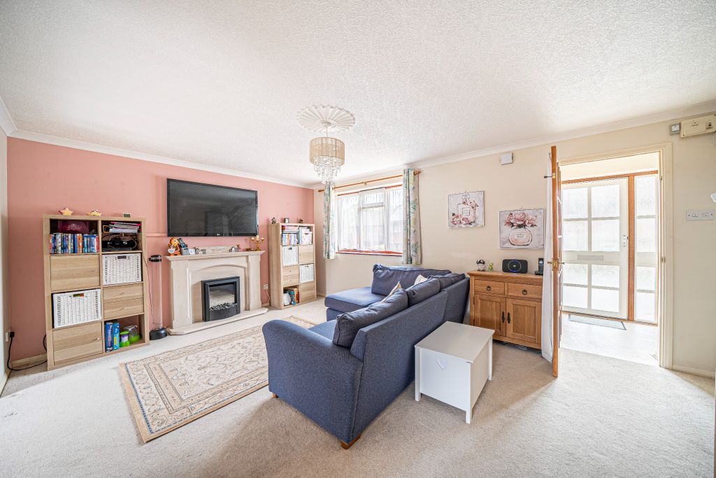 Property photo 3 of 22