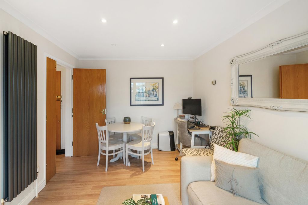 Property photo 3 of 12 Image