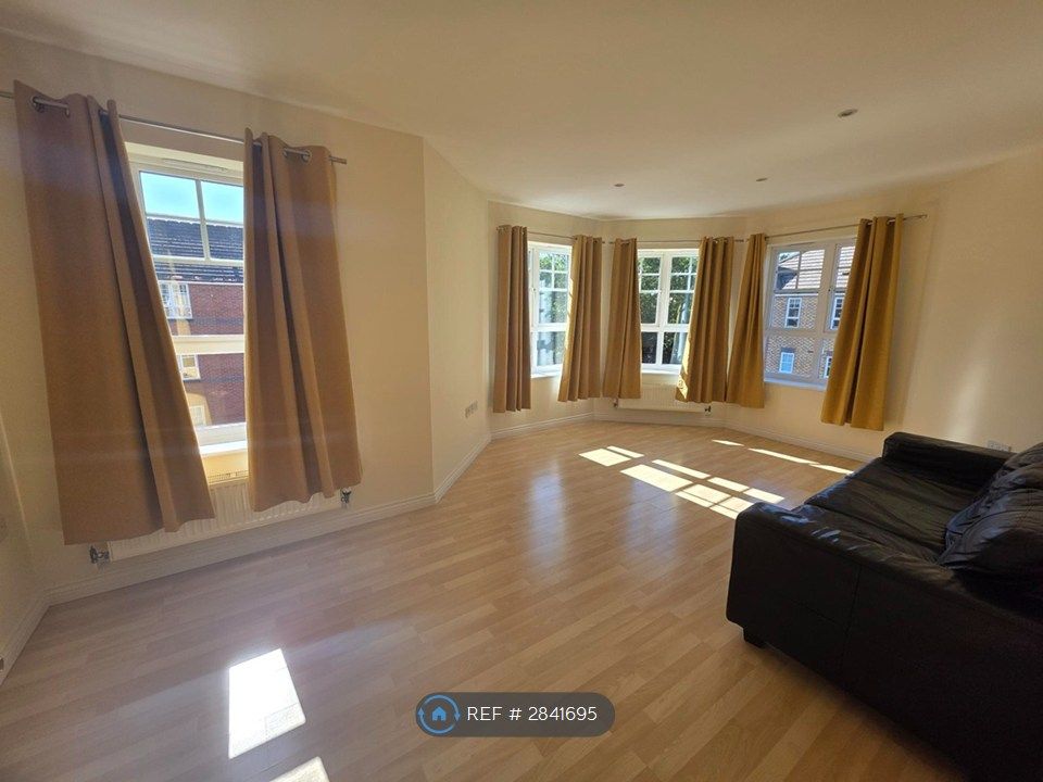 Property photo 3 of 14