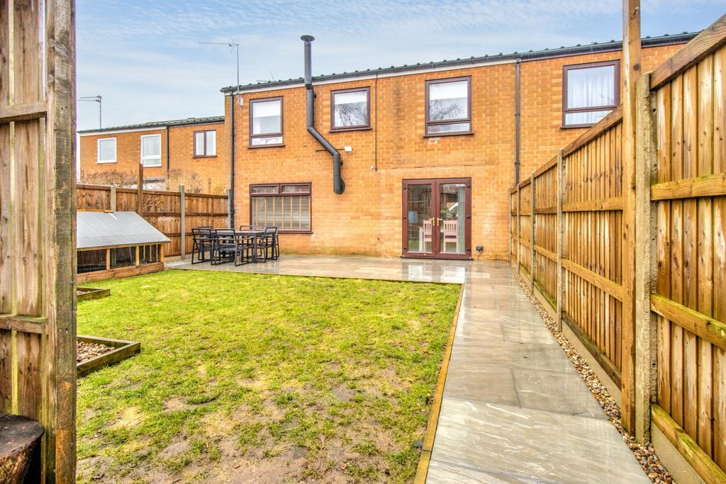 Property photo 1 of 16 3869534
