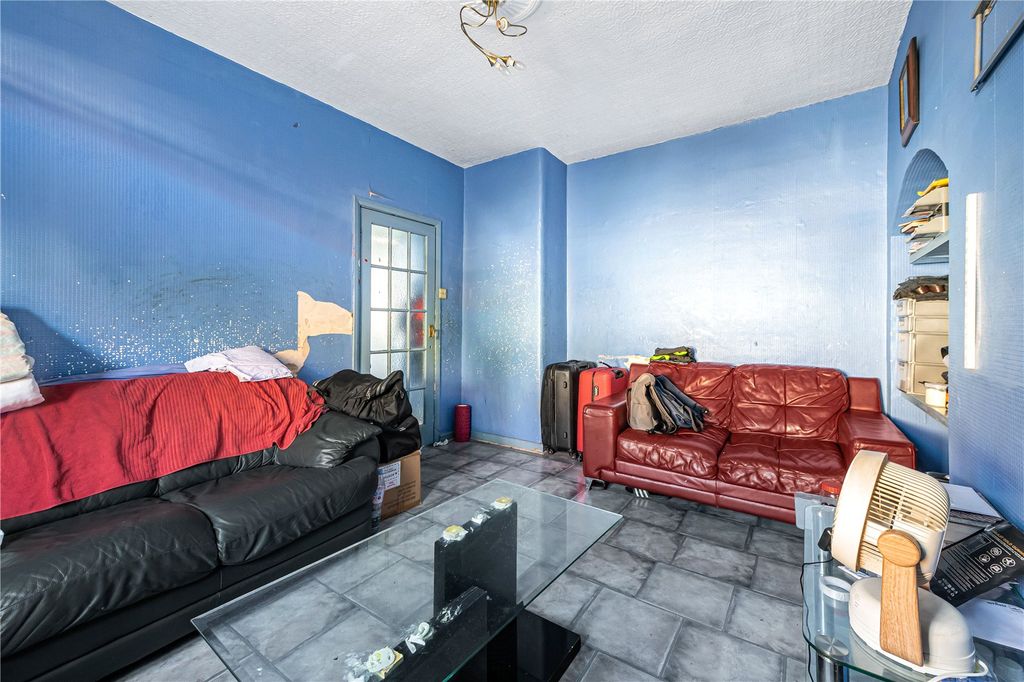 Property photo 3 of 12 Picture No. 13