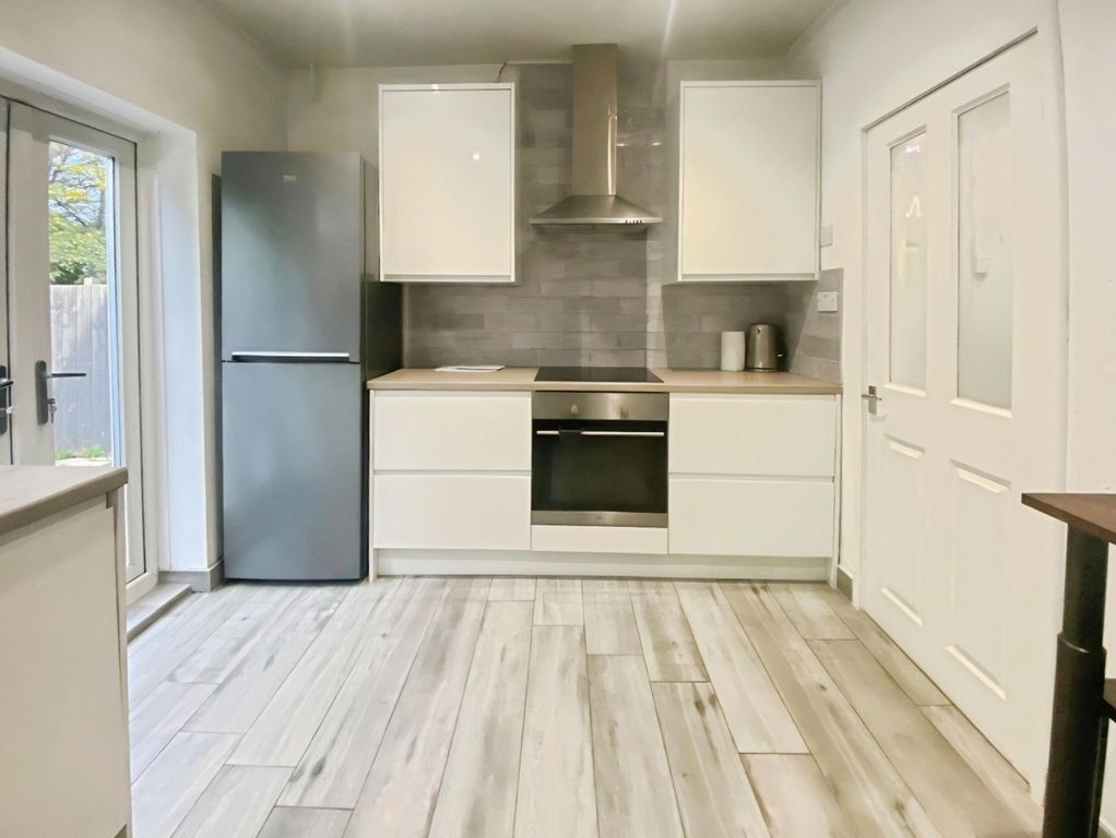 Property photo 1 of 19 4635180