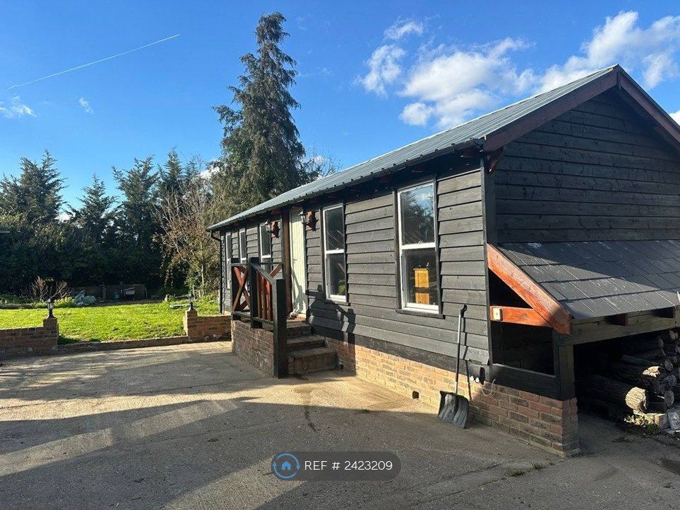 Property photo 1 of 9 Outside