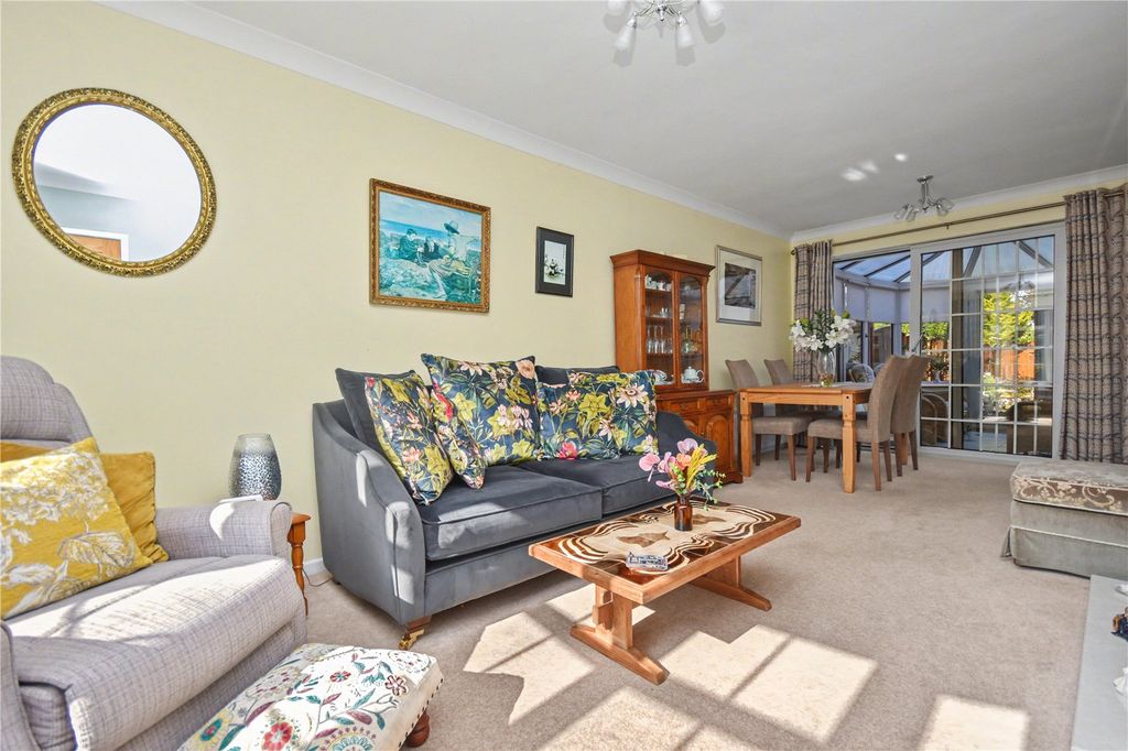 Property photo 3 of 20 Picture No. 13