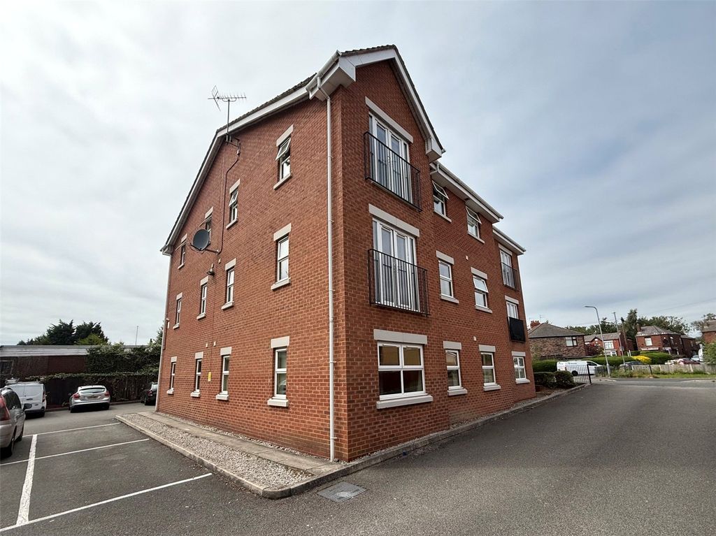 Property photo 2 of 11 Picture No. 09