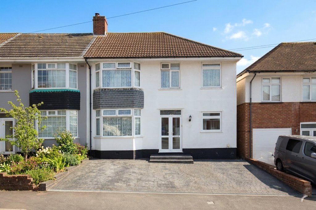 Property photo 1 of 22 Picture No. 12