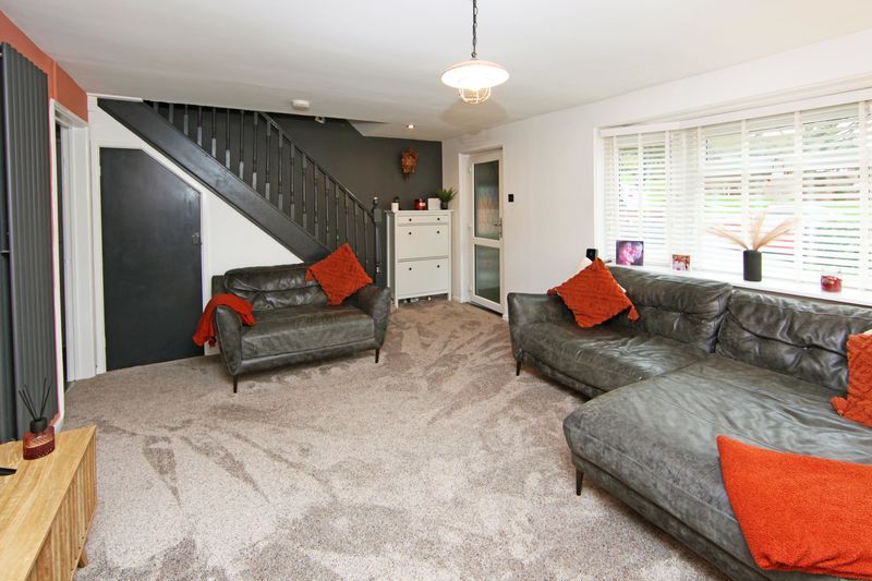 Property photo 3 of 25 Photo 3