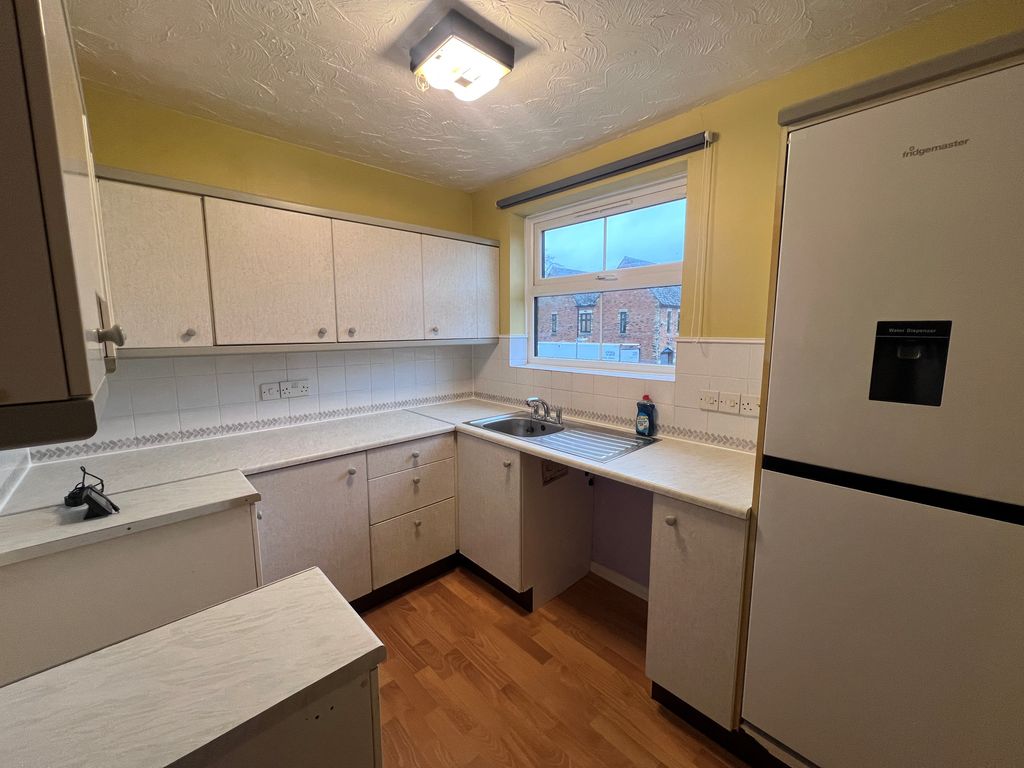 Property photo 3 of 7 Front