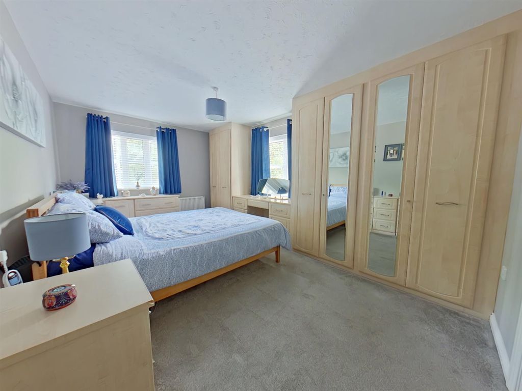 Property photo 3 of 19 Cccc.Jpg