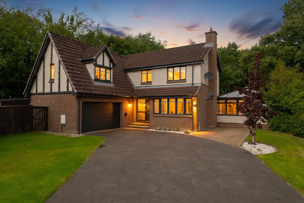 Property photo 1 of 39 Front Photo