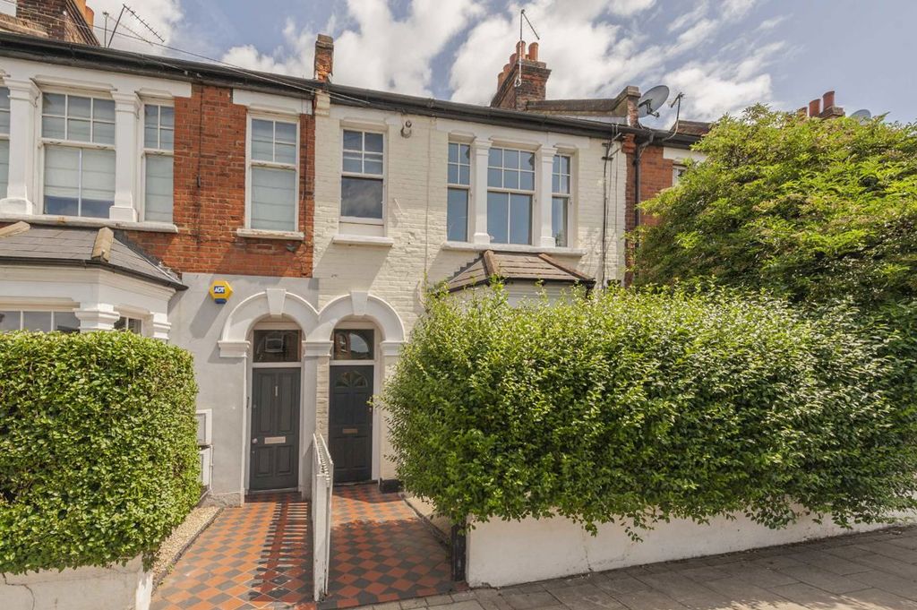 Property photo 1 of 7