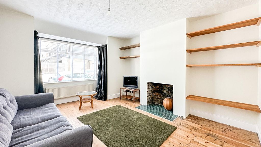 Property photo 1 of 9 Untitled-944.Jpg