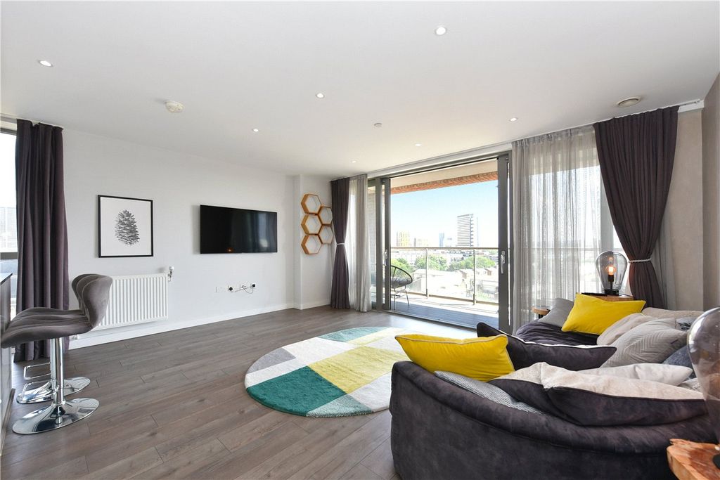 Property photo 1 of 10 Picture No. 06
