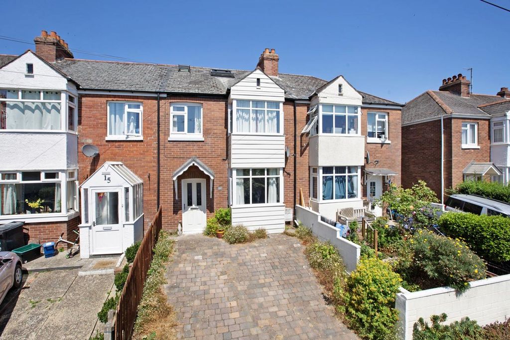 Property photo 1 of 16