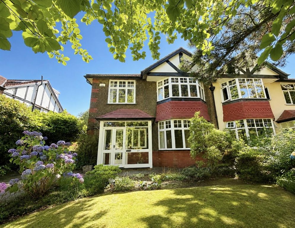 Property photo 1 of 27