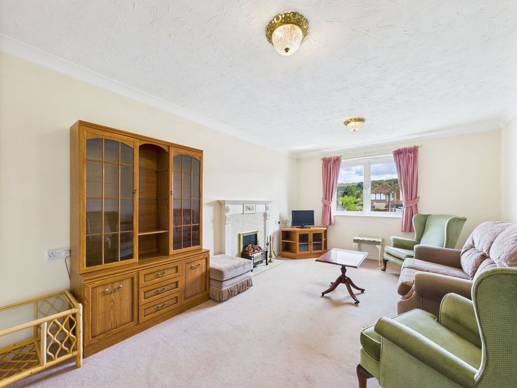 Property photo 3 of 13