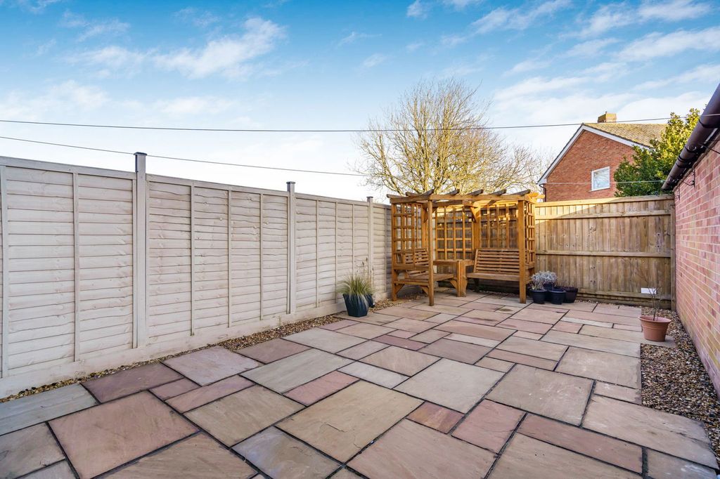 Property photo 3 of 13